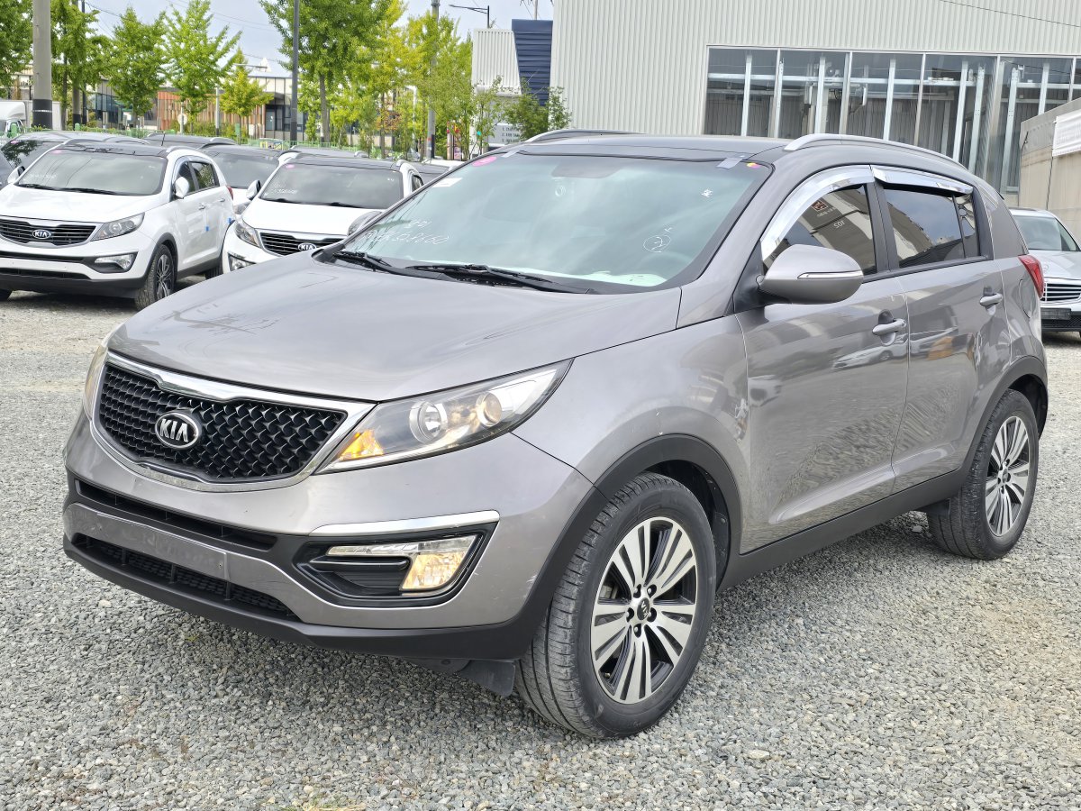 KIA SPORTAGE