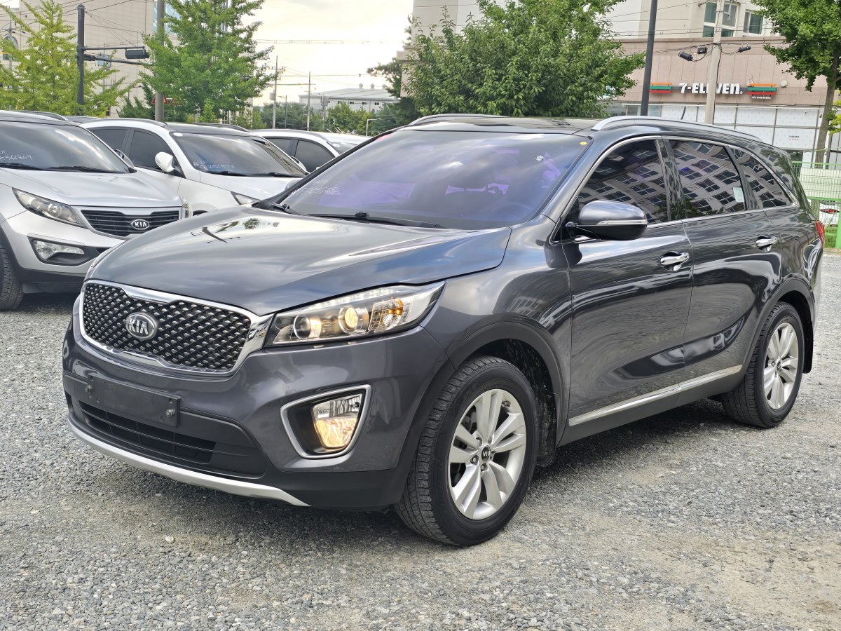 KIA SORENTO