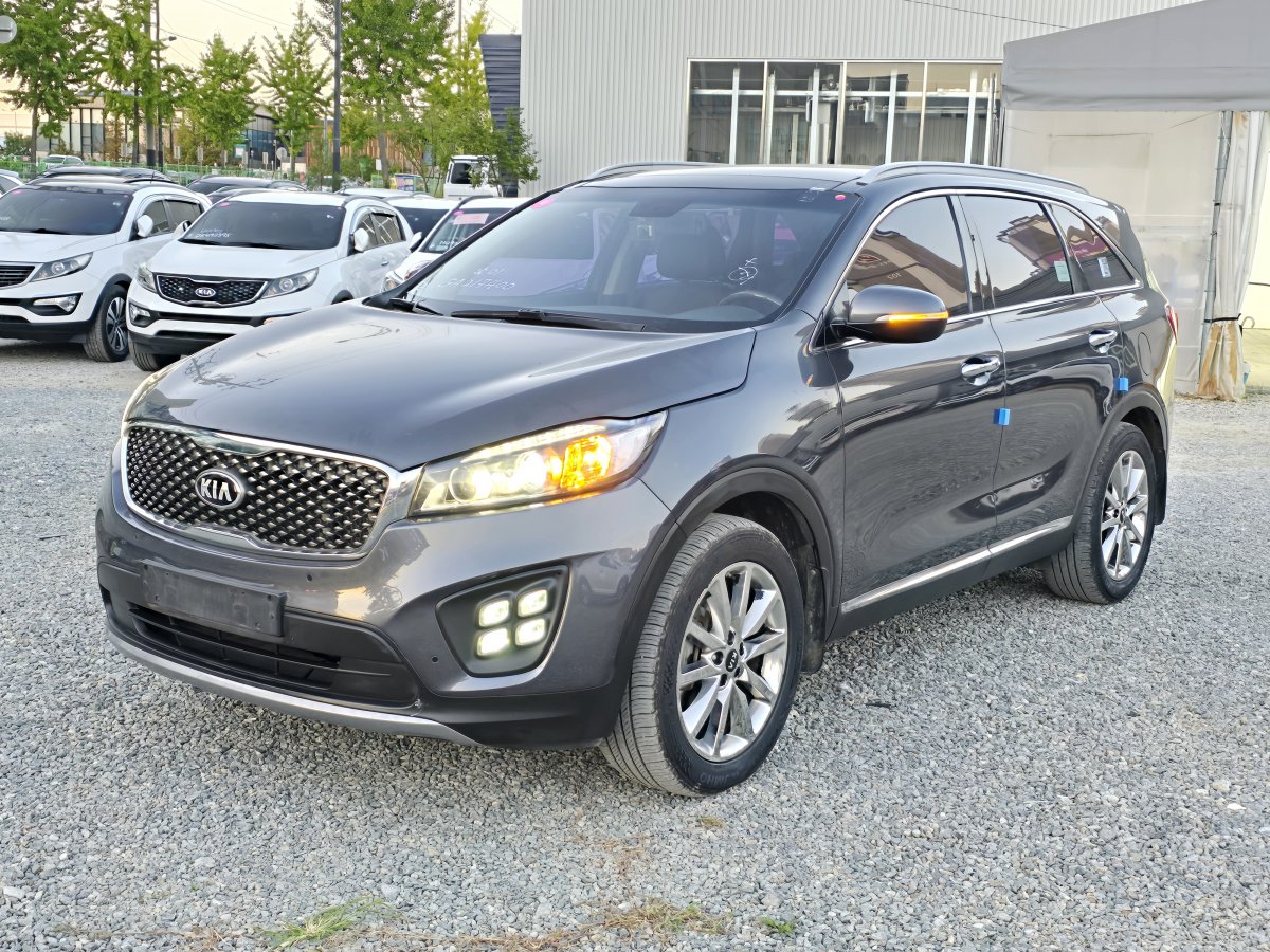 KIA SORENTO