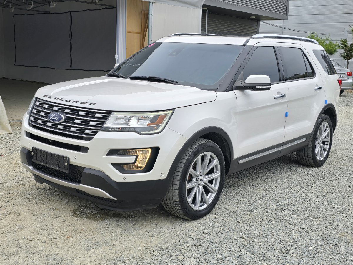 FORD EXPLORER