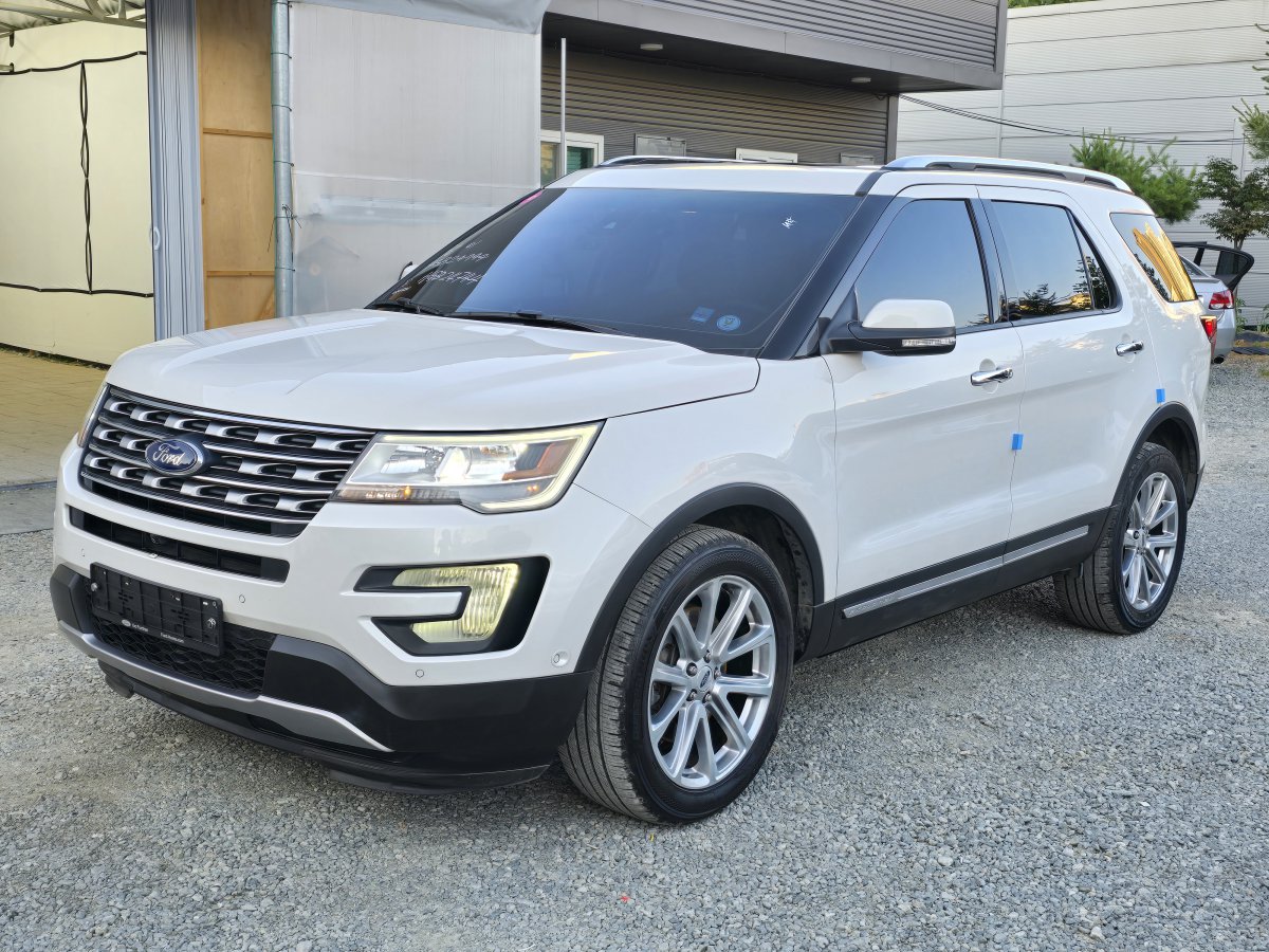 FORD EXPLORER